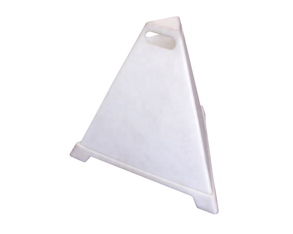 600mm Pyramid Safety Cone